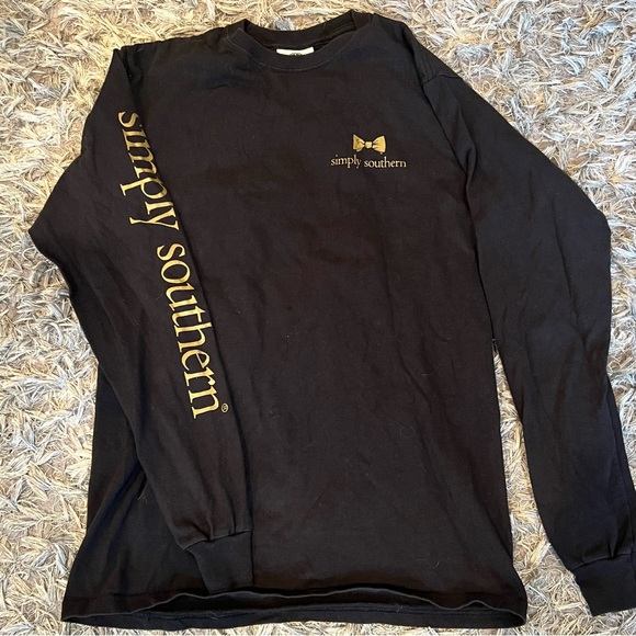 Simply Southern “I love Jesus A Latte” women’s size small - Picture 2 of 3